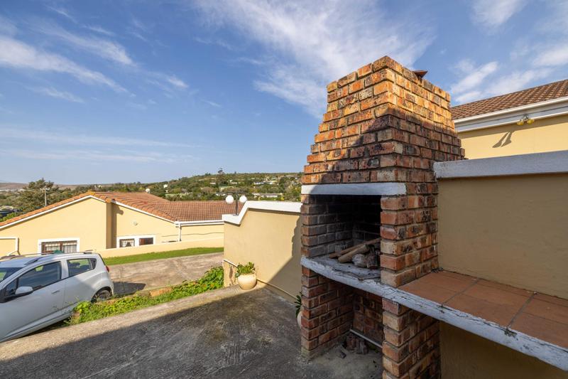 3 Bedroom Property for Sale in Oatlands Eastern Cape